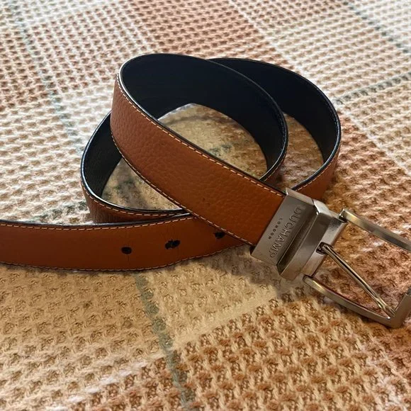 FERRAGAMO - Men's Textured Calfskin Gancini Loafer (+ LIGHT BROWN BELT) - Picture 10 of 11